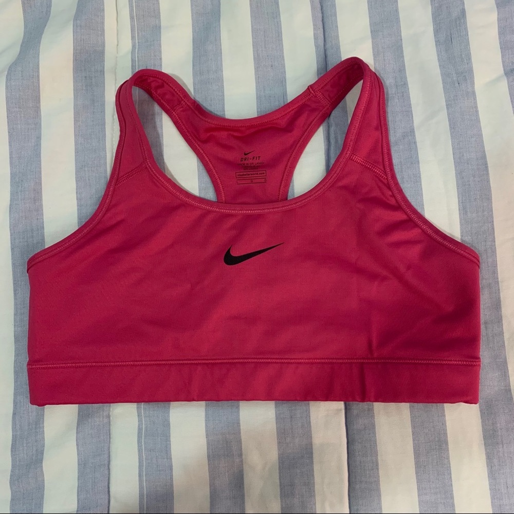 NIKE Pro Sports Bra